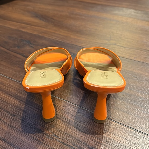 MICHAEL Michael Kors NWOT Orange Square Toe slip on Sandal. - Picture 6 of 8